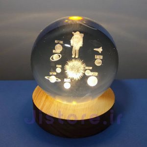 چراغ خواب مدل گوی کریستالی طرح فضانورد و سیارات