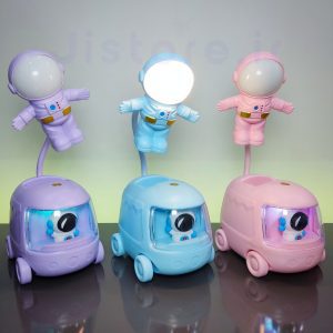 چراغ مطالعه فانتزی مدل فضانورد ماشین سوار